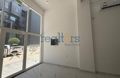 Shop - Studio - 1 Bathroom for rent in Najma street - Old Airport Road - Doha