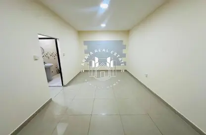 Apartment - Studio - 1 Bathroom for rent in Al Aziziyah - Al Aziziyah - Doha