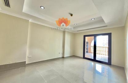 Apartment - 1 Bedroom - 2 Bathrooms for rent in West Porto Drive - Porto Arabia - The Pearl Island - Doha