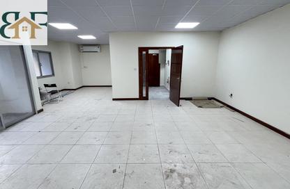 Apartment - 3 Bedrooms - 3 Bathrooms for rent in Al Mansoura - Al Mansoura - Doha Apartment - 3 Bedrooms - 3 Bathrooms for rent in Al Mansoura - Al Mansoura - Doha