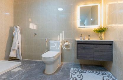 Apartment - 2 Bedrooms - 2 Bathrooms for sale in Al Wakra - Al Wakra - Al Wakrah - Al Wakra