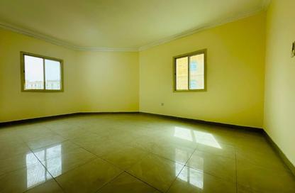 Apartment - 2 Bedrooms - 2 Bathrooms for rent in Al Sadd Road - Al Sadd - Doha