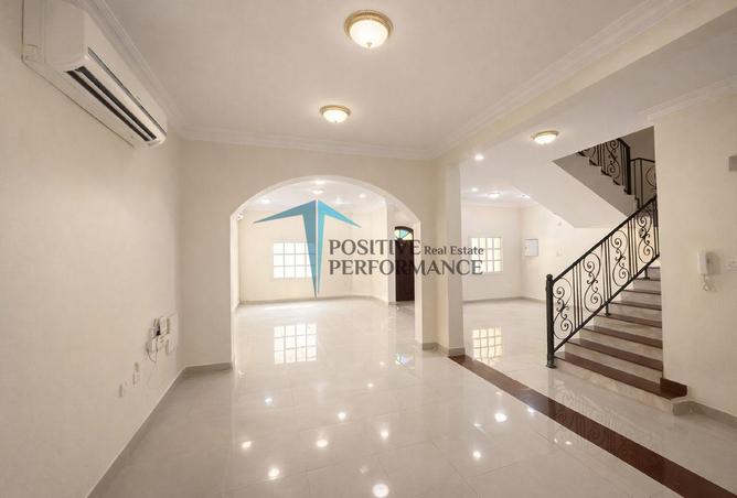 53572229 - Property Main Image