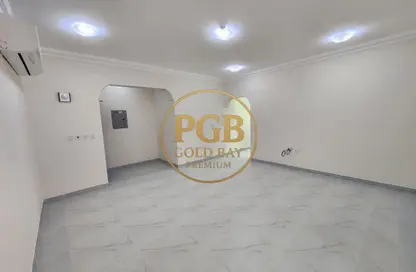 Apartment - 2 Bedrooms - 2 Bathrooms for rent in Madinat Khalifa Building 58 - Madinat Khalifa South - Madinat Khalifa - Doha