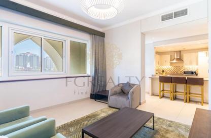 Apartment - 1 Bedroom - 2 Bathrooms for rent in Viva West - Viva Bahriyah - The Pearl Island - Doha