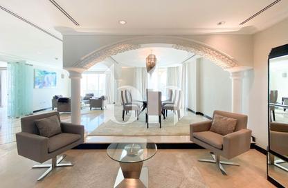 Penthouse - 7 Bedrooms - 7+ Bathrooms for rent in Viva West - Viva Bahriyah - The Pearl Island - Doha