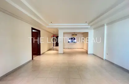 Apartment - 1 Bedroom - 2 Bathrooms for rent in East Porto Drive - Porto Arabia - The Pearl Island - Doha