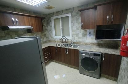 Apartment - 2 Bedrooms - 2 Bathrooms for rent in Thabit Bin Zaid Street - Al Mansoura - Doha