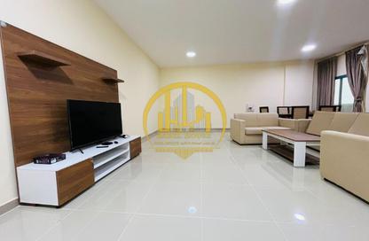 Apartment - 2 Bedrooms - 2 Bathrooms for rent in Musheireb Apartments - Musheireb - Doha