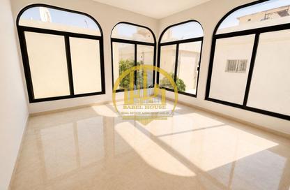 Villa - 5 Bedrooms - 3 Bathrooms for rent in Old Airport Road - Old Airport Road - Doha