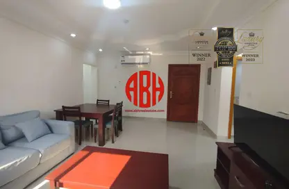 Apartment - 2 Bedrooms - 2 Bathrooms for rent in Al Sadd Road - Al Sadd - Doha