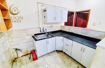Apartment - 1 Bedroom - 1 Bathroom for rent in Umm Ghuwailina 4 - Umm Ghuwailina - Doha