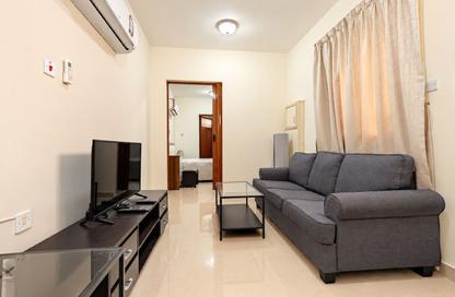 Compound - 1 - 1 for rent in Al Kheesa - Al Kheesa - Umm Salal Mohammed