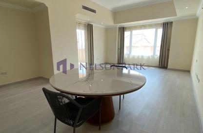 Apartment - 2 - 3 for sale in Tower 10 - Porto Arabia - The Pearl Island - Doha