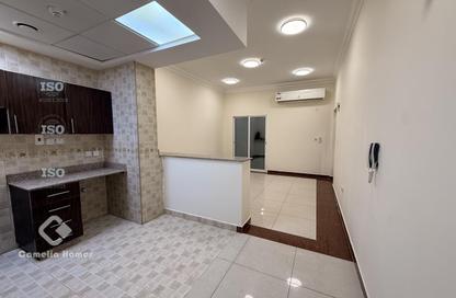 Apartment - 2 - 2 for rent in Al Mansoura - Al Mansoura - Doha