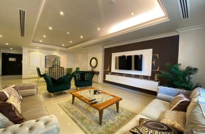 Apartment - 1 Bedroom - 2 Bathrooms for rent in East Porto Drive - Porto Arabia - The Pearl Island - Doha
