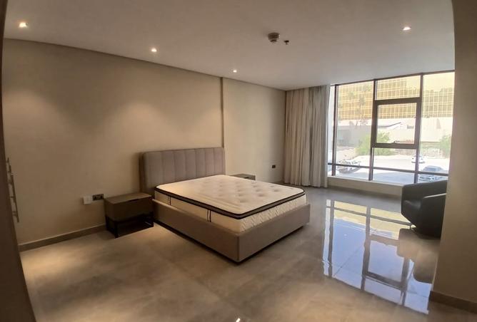 1005795 - Property Image 2