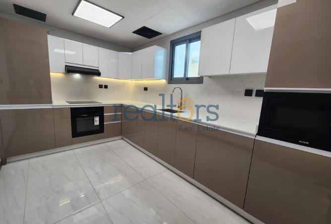 53332940 - صورة العقار 3