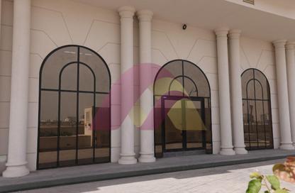 محل تجاري - استوديو - 1 حمام للايجار في الثمامة - الثمامة - الدوحة