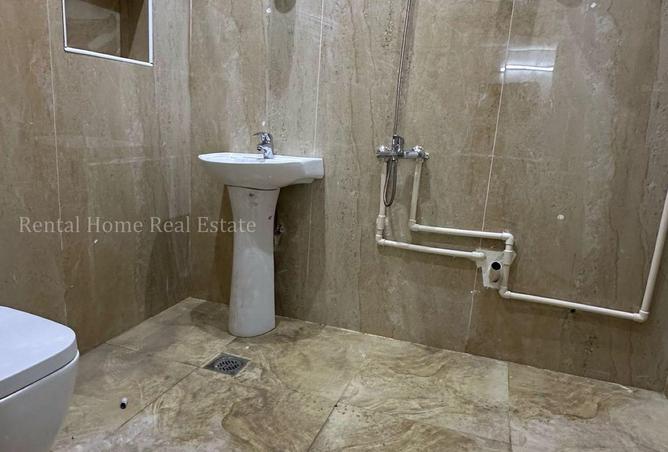 53618053 - Property Image 2