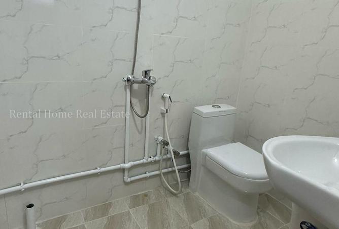 53618053 - Property Image 3