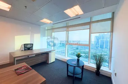 مساحات مكتبية - استوديو - 4 حمامات للايجار في برج الجزيرة - الخليج الجنوبي - الخليج الغربي - الدوحة
