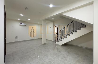Villa - 5 Bedrooms - 5 Bathrooms for rent in Bu Hamour Street - Abu Hamour - Doha