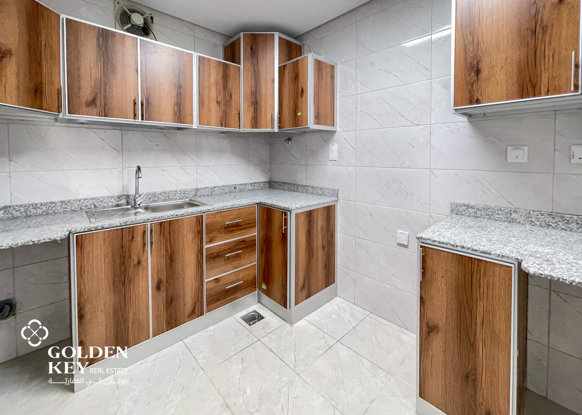 Unfurnished | Available 3 Bedroom in Mshereib