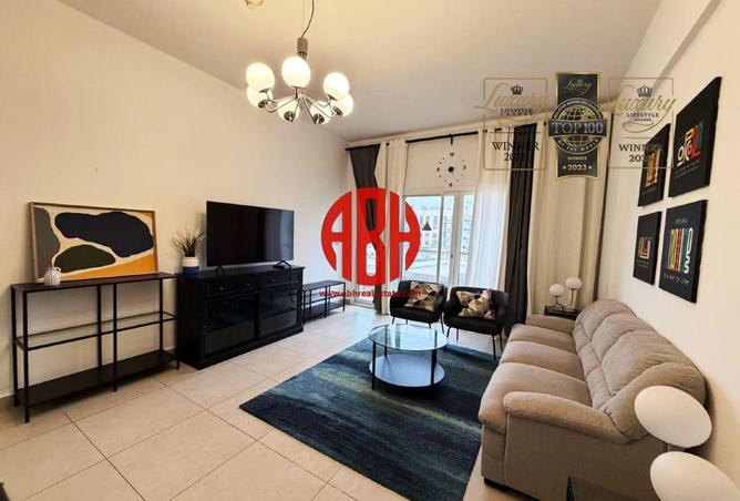 52044545 - صورة العقار 2