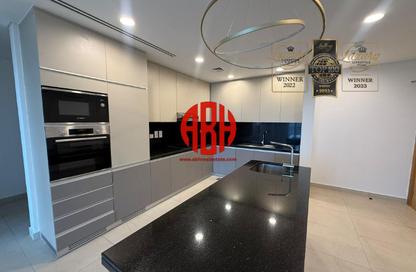Apartment - 1 Bedroom - 2 Bathrooms for rent in Floresta Gardens - Floresta Gardens - The Pearl Island - Doha
