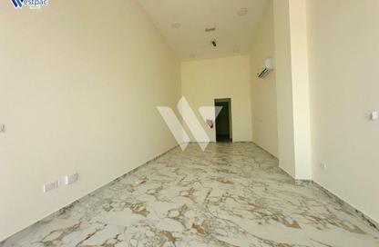 Shop - Studio - 1 for rent in Salwa Road - Al Aziziyah - Doha
