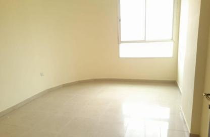 Apartment - 1 Bedroom - 2 Bathrooms for rent in Salaja Street - Doha Al Jadeed - Doha