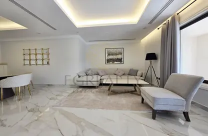 Apartment - 1 Bedroom - 2 Bathrooms for sale in West Porto Drive - Porto Arabia - The Pearl Island - Doha Apartment - 1 Bedroom - 2 Bathrooms for sale in West Porto Drive - Porto Arabia - The Pearl Island - Doha