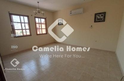Compound - 3 Bedrooms - 3 Bathrooms for rent in Al Maamoura - Al Maamoura - Doha