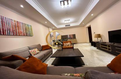 Apartment - 2 Bedrooms - 2 Bathrooms for rent in Al Jazeera Street - Fereej Bin Mahmoud North - Fereej Bin Mahmoud - Doha
