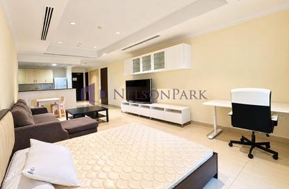 Apartment - Studio - 1 for rent in East Porto Drive - Porto Arabia - The Pearl Island - Doha