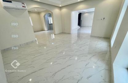 Villa - 4 Bedrooms - 4 Bathrooms for rent in Al Dana st - Muraikh - AlMuraikh - Doha