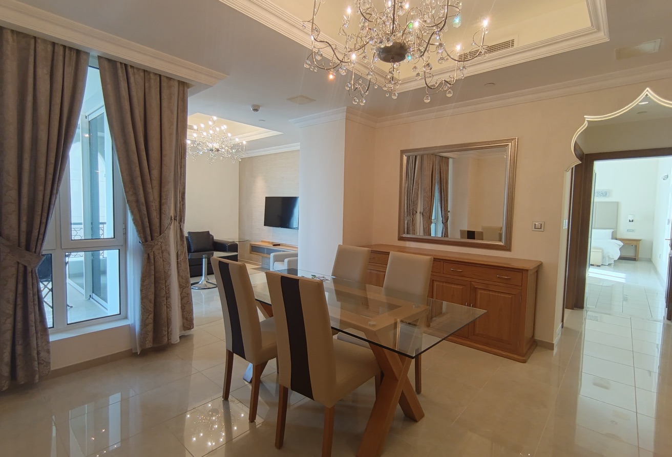 2BHK WITH BILLS LUXURIOUS SEA VIEW FURNISHED thumbnail 8