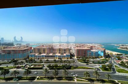 Apartment - Studio - 1 Bathroom for sale in Tower 13 - Porto Arabia - The Pearl Island - Doha Apartment - Studio - 1 Bathroom for sale in Tower 13 - Porto Arabia - The Pearl Island - Doha