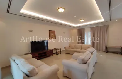 Villa - 3 Bedrooms - 3 Bathrooms for rent in Muraikh - AlMuraikh - Doha