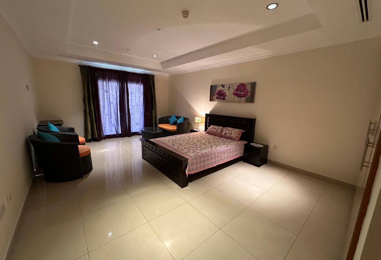 Stunning 2 Bedroom with a Balcony thumbnail 14