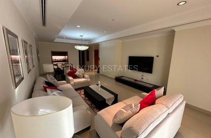 Apartment - 2 - 3 for sale in Porto Arabia - The Pearl Island - Doha