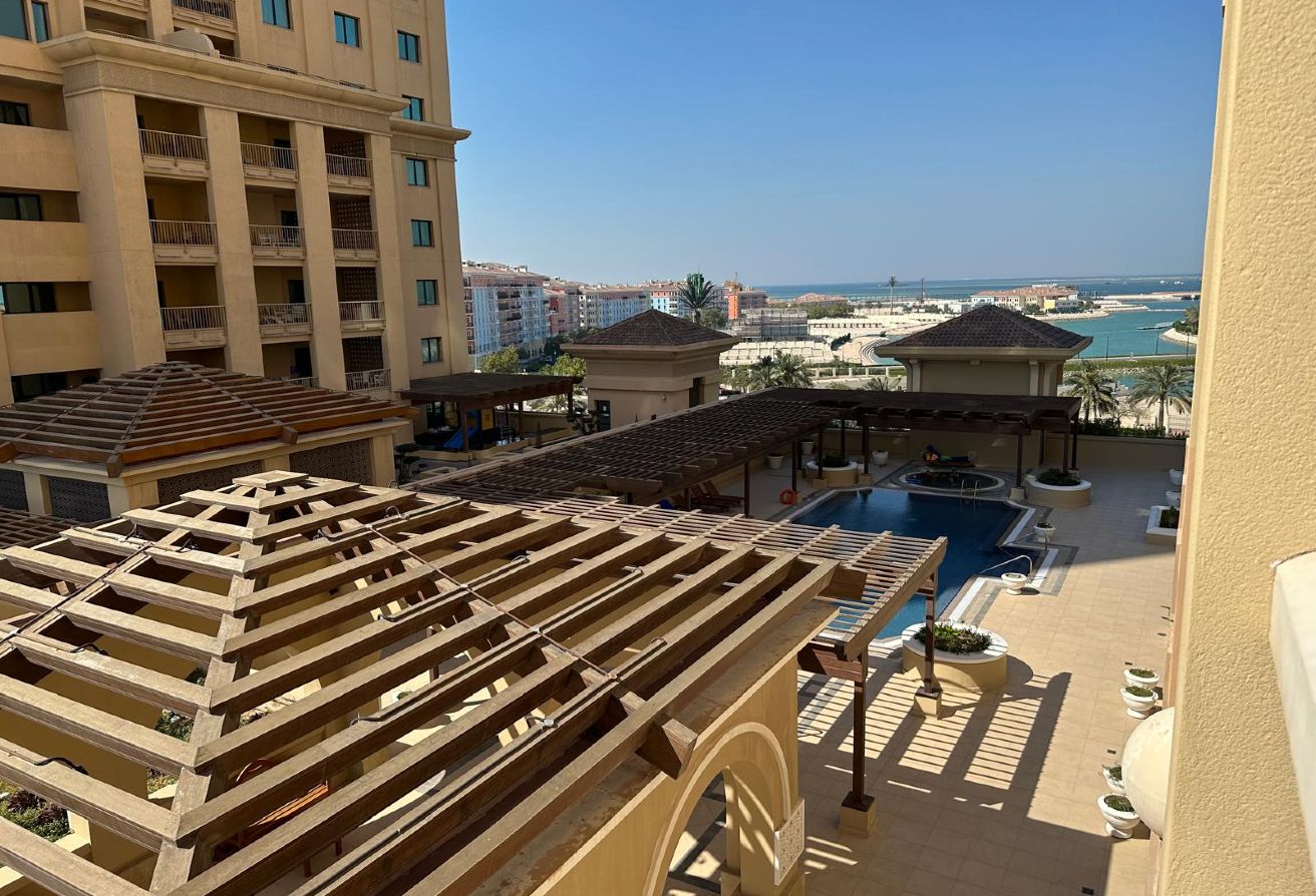 Stunning 2 Bedroom with a Balcony thumbnail 23