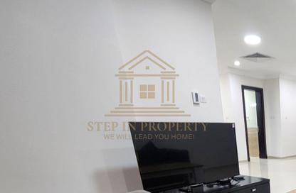Apartment - 2 Bedrooms - 2 Bathrooms for rent in Le mirage corniche - Ras Abu Aboud - Doha