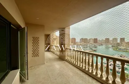 Apartment - 2 Bedrooms - 3 Bathrooms for rent in West Porto Drive - Porto Arabia - The Pearl Island - Doha
