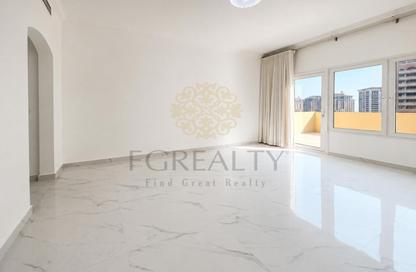 Apartment - 2 Bedrooms - 3 Bathrooms for rent in West Porto Drive - Porto Arabia - The Pearl Island - Doha