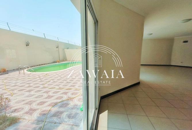 55442414 - Property Image 3