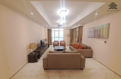 Apartment - 2 Bedrooms - 2 Bathrooms for rent in Anas Street - Fereej Bin Mahmoud North - Fereej Bin Mahmoud - Doha