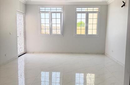Villa - 5 Bedrooms - 7 Bathrooms for rent in Umm Salal Ali - Umm Salal Ali - Doha