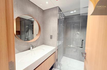 Apartment - 2 - 4 for rent in Lusail Marina Heights - Marina District - Lusail